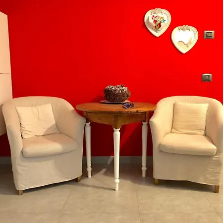 Apartament Tremezzina Red & Grey Mezzegra